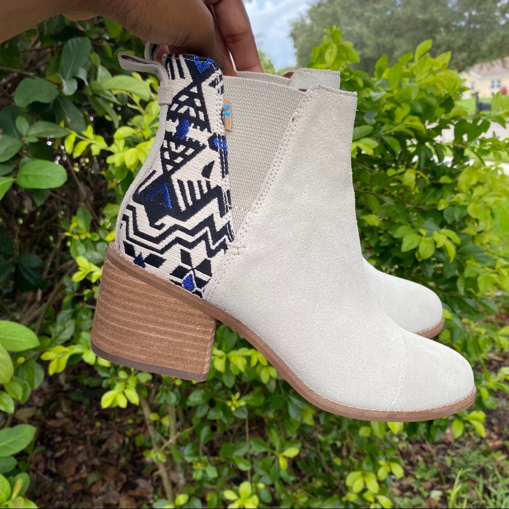 SOLD Toms Esme Birch Heeled Chelsea Boot